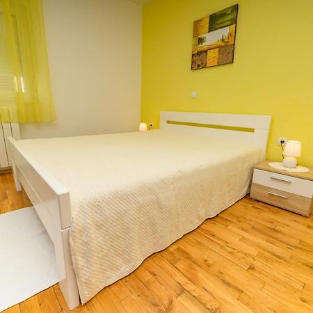 Danica Apartment Mali Losinj Bagian luar foto